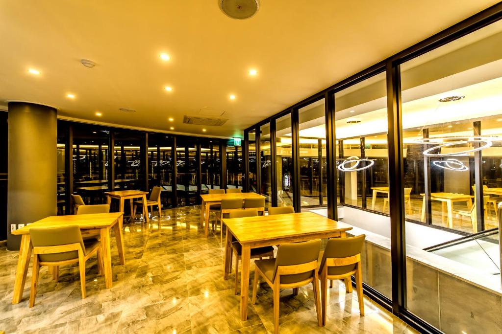 BK 호텔 제주 (BK Hotel Jeju) 객실 및 시설