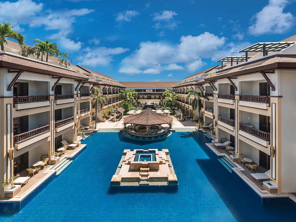 헤난 리젠시 리조트 앤 스파 (Henann Regency Resort And Spa) 호텔 전경