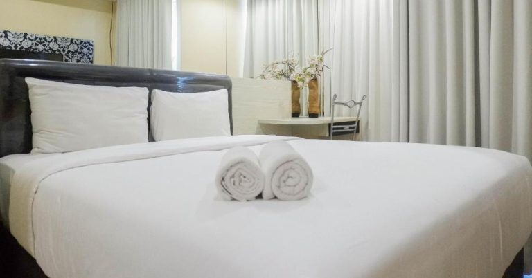 2026년 수라바야에서의 편안한 숙소, Cozy Studio at Tamansari Papilio Apartment
