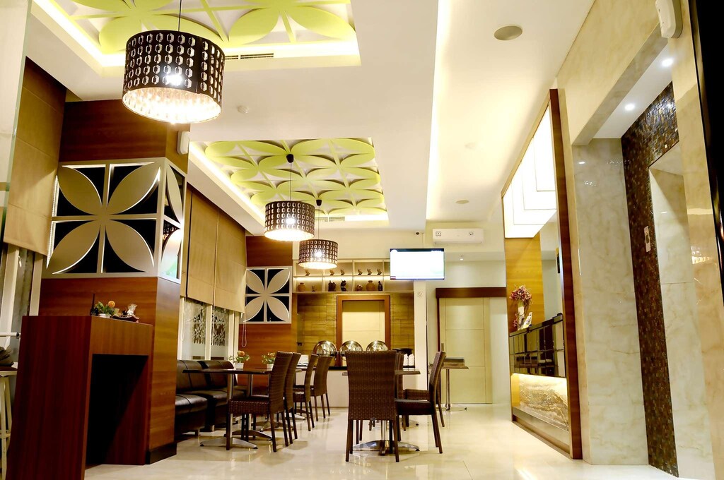 비즈 불러바드 호텔 (Biz Boulevard Hotel) 객실 및 시설
