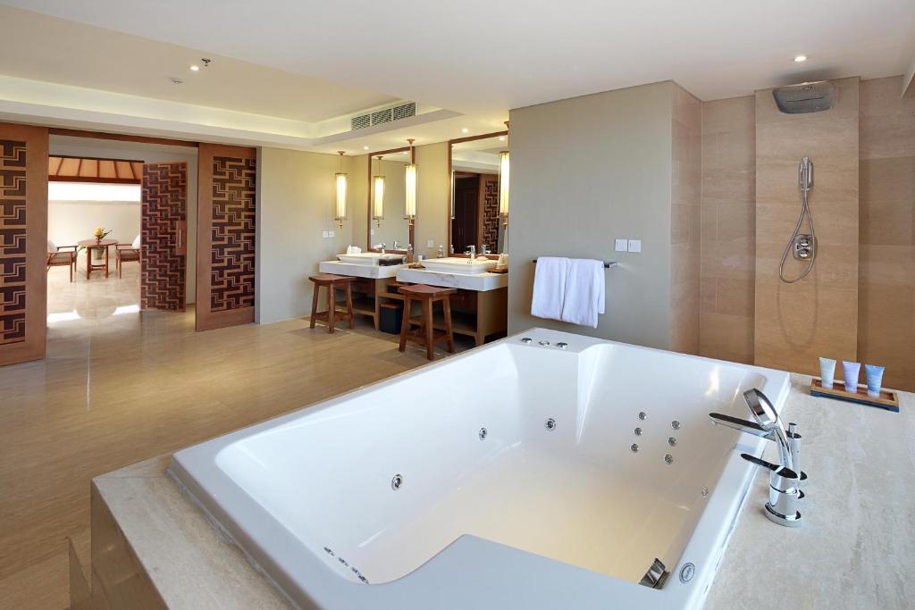 더 반다 호텔 앤 스위트 (The Bandha Hotel & Suites) 객실 및 시설