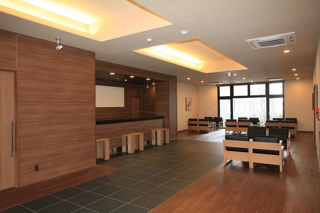 호텔 루트 인 나토리 이와누마 인터 (Hotel Route Inn Natori Iwanuma Inter) 객실 및 시설