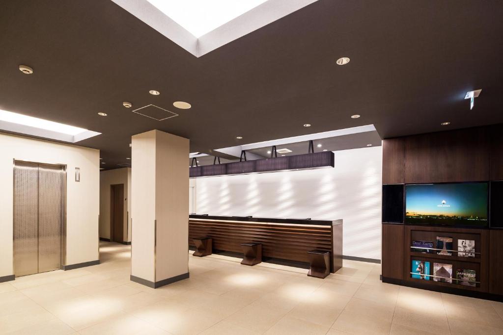 호텔 마이스테이 요코하마 칸나이 (HOTEL MYSTAYS Yokohama Kannai) 객실 및 시설
