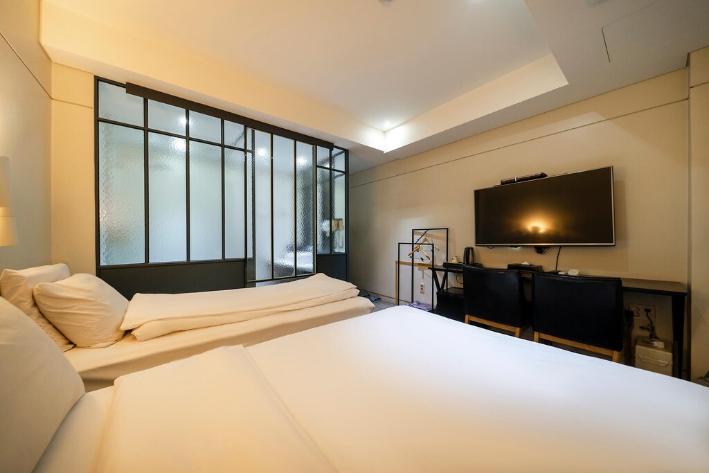 인천 석남동 스테이 호텔 (Incheon Seoknamdong Stay Hotel) 호텔 전경