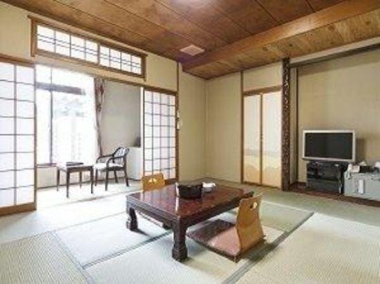 Hotel Urashima-so 위치 및 접근성