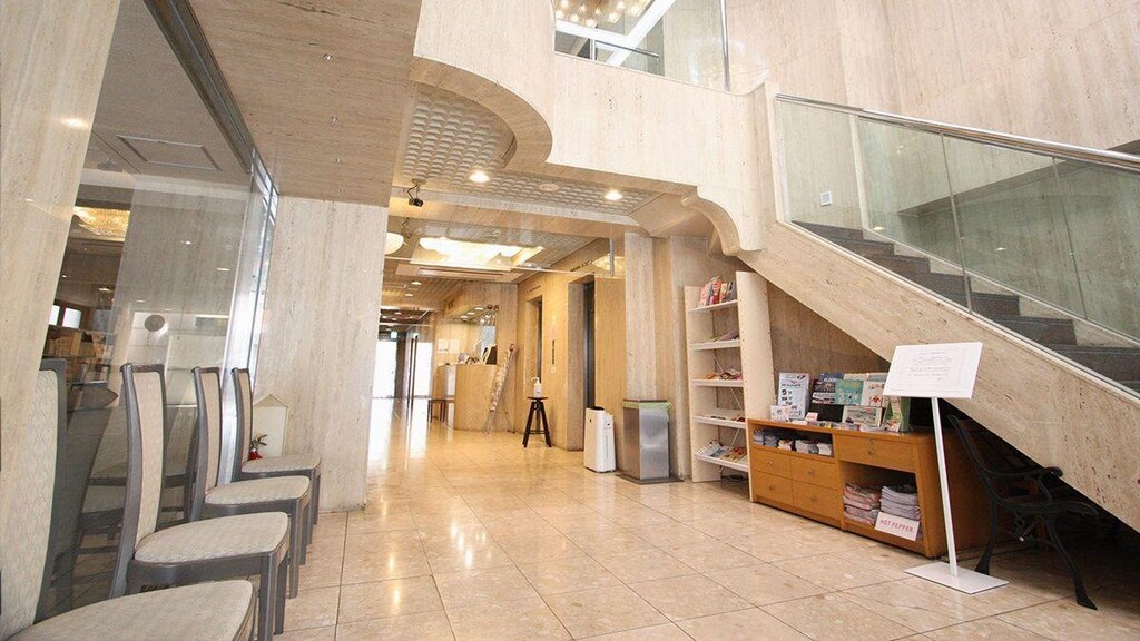 Fukuoka Arty Inn 객실 및 시설
