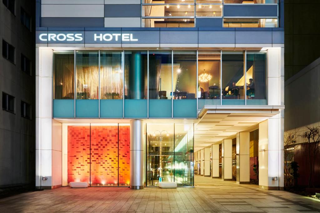 크로스 호텔 삿포로 (Cross Hotel Sapporo) 객실 및 시설