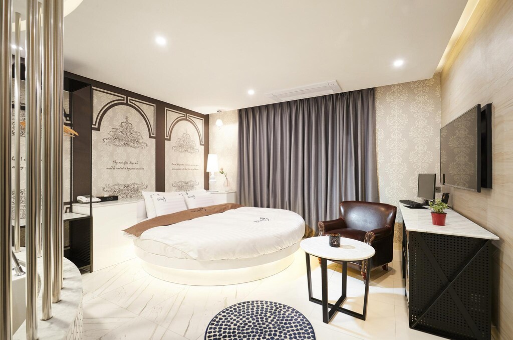 호텔 부티크나인 능동 (Hotel Boutique 9 Neung-dong) 객실 및 시설